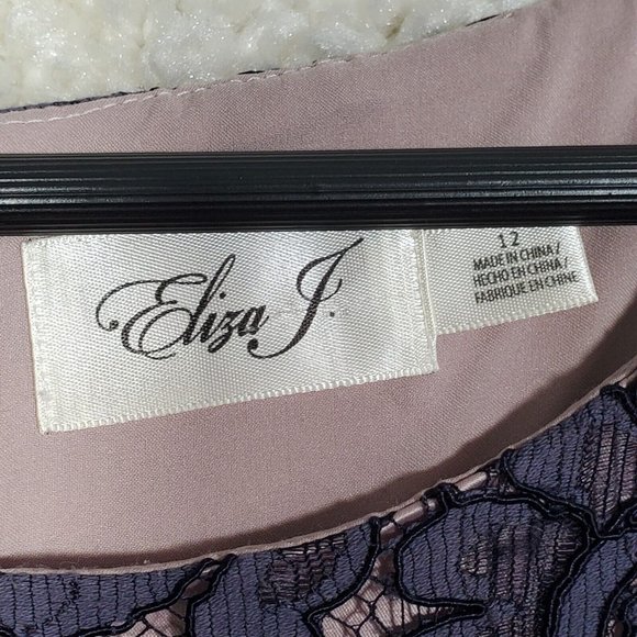 Eliza J Dress Womens 12 Sheath 3/4 Bell Sleeves Lace Lined Scallop Edge Purple - Picture 6 of 16